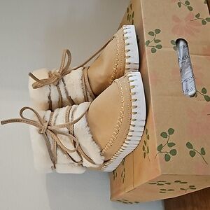 NWT Ilse Jacob's Ankle Boots